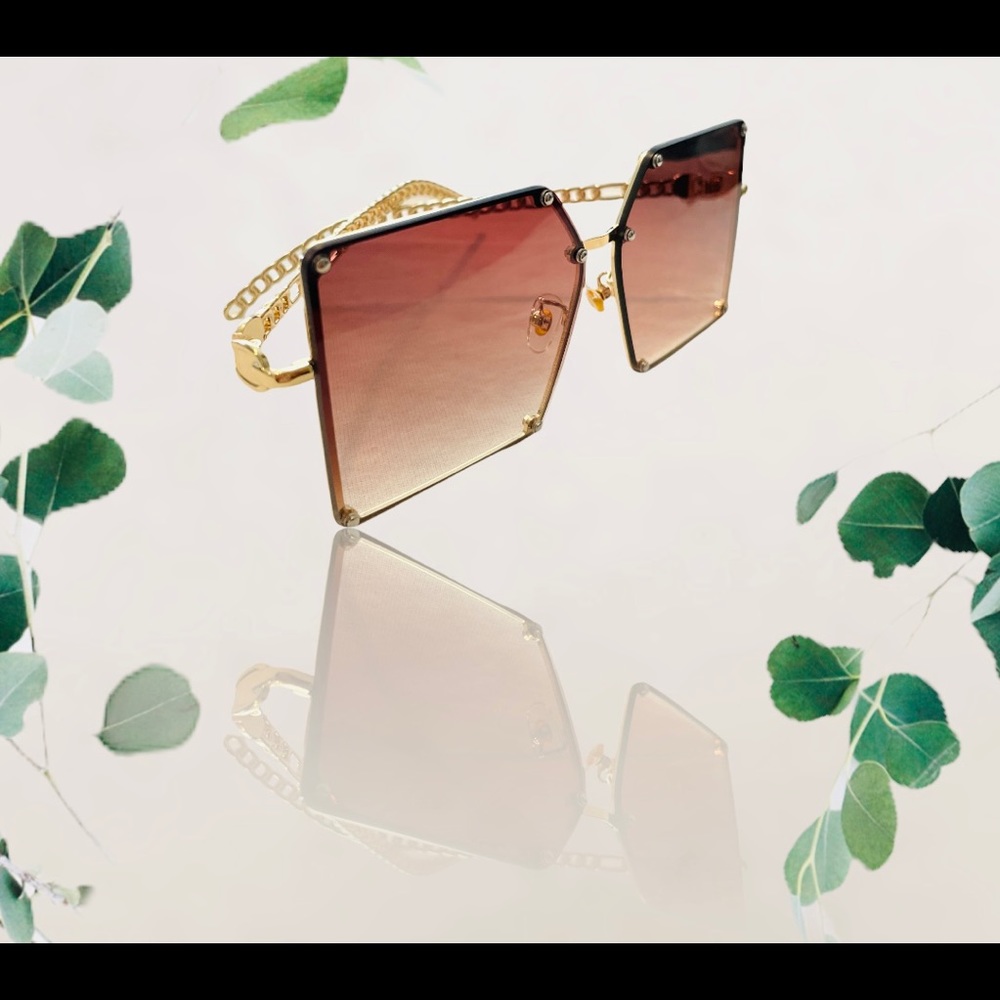 New design luxury oversized square frame sunglasses women fashion style trend. - Picture 3 of 5